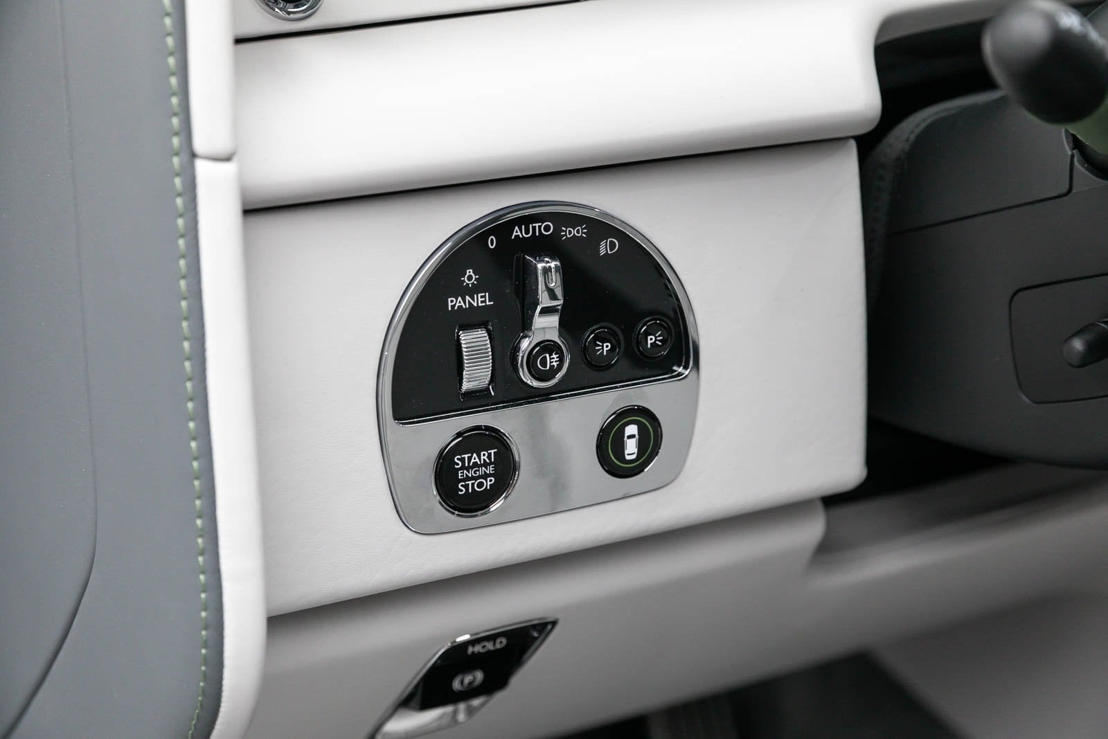 Thumbnail: 2024 Rolls-Royce Phantom - 14