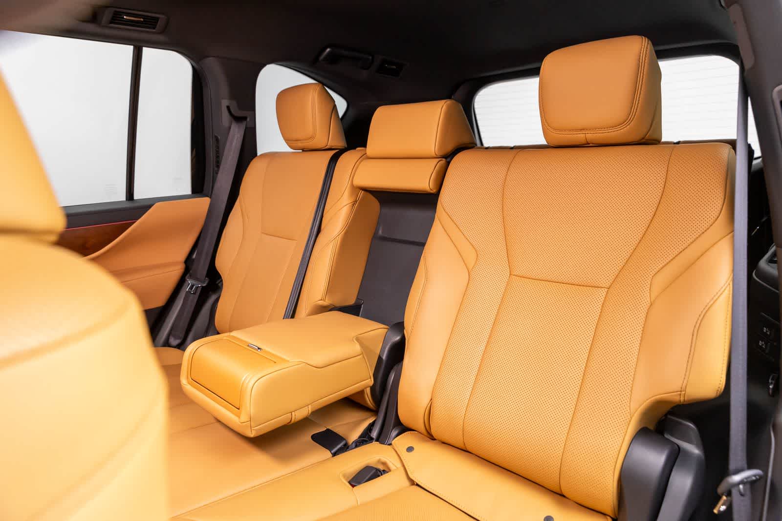 Thumbnail: 2024 Lexus LX - 14