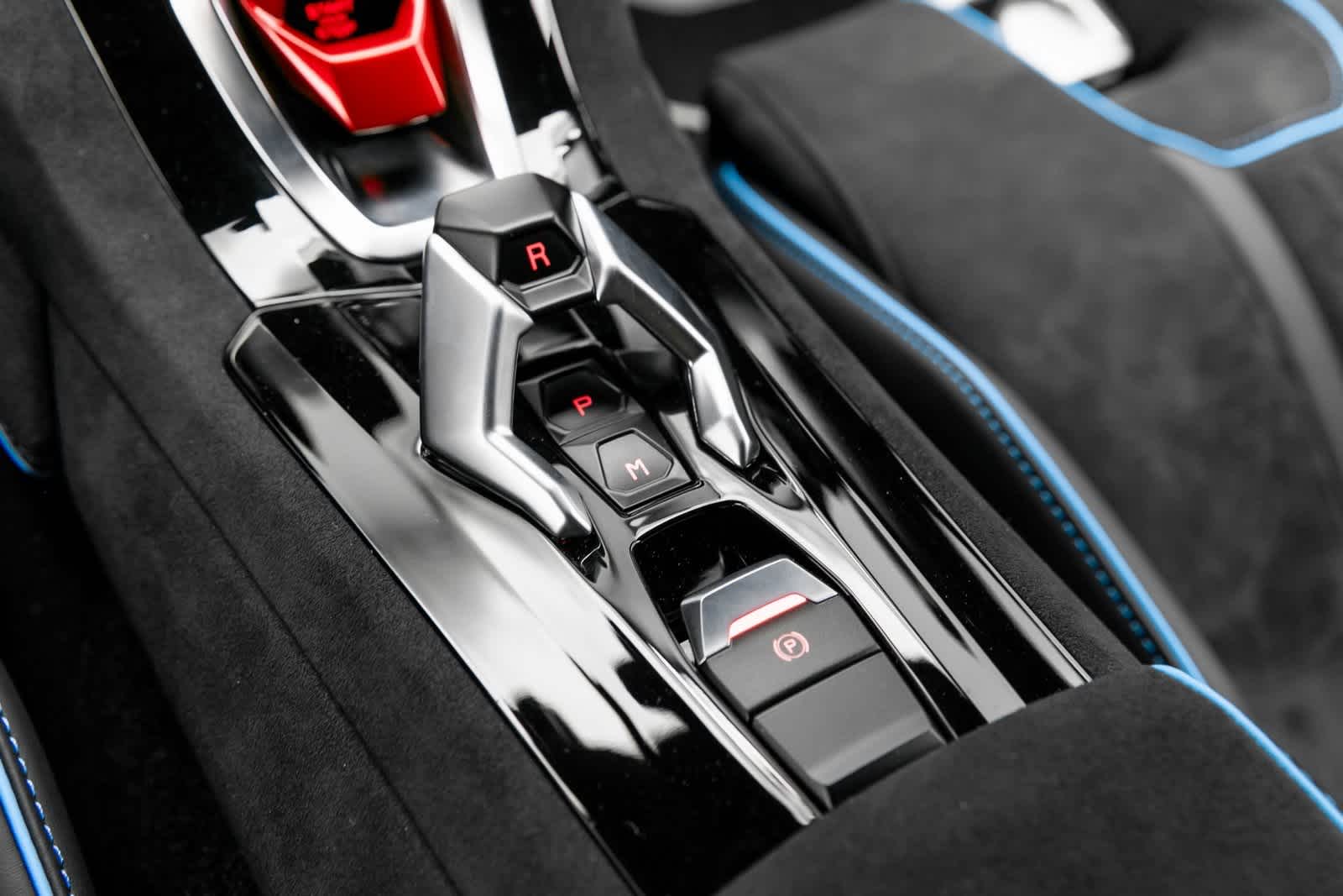 Thumbnail: 2024 Lamborghini Huracan - 15