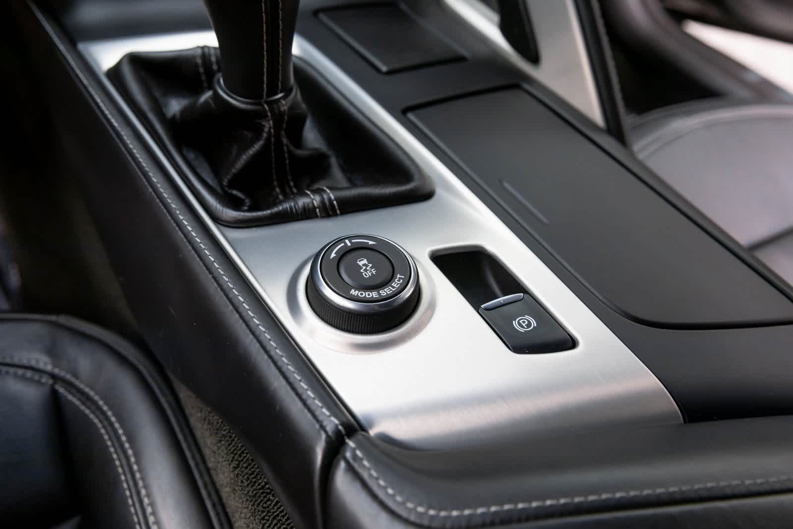 Thumbnail: 2015 Chevrolet Corvette - 36