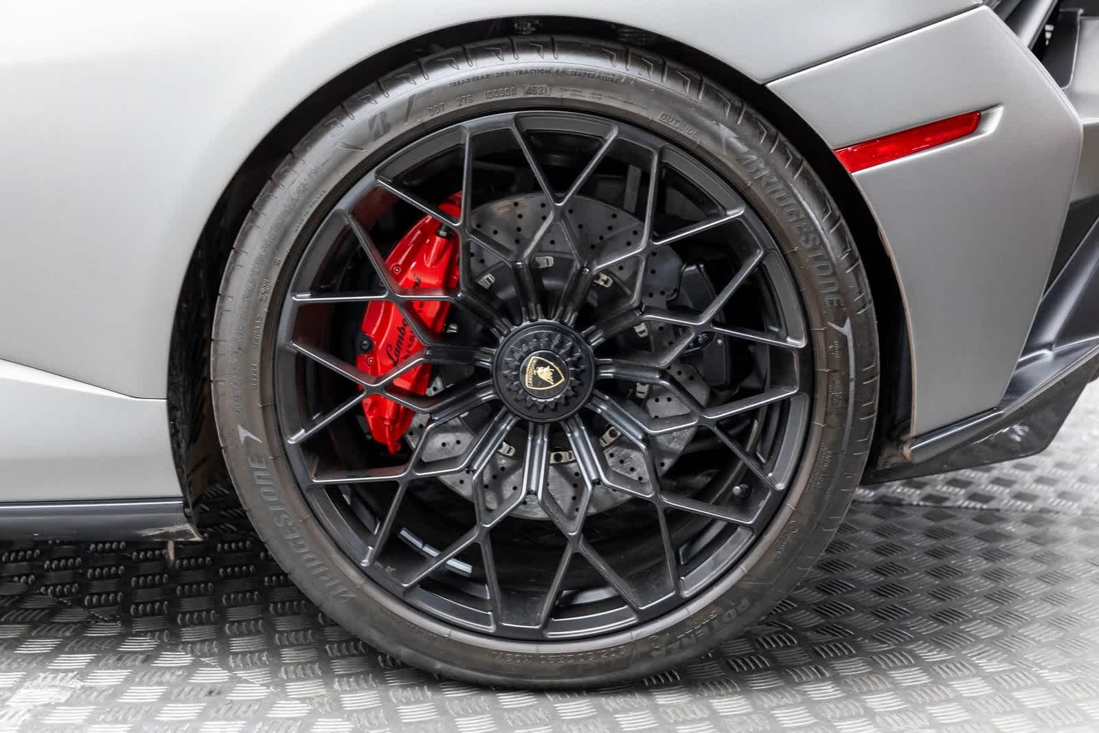 Thumbnail: 2022 Lamborghini Huracan - 44