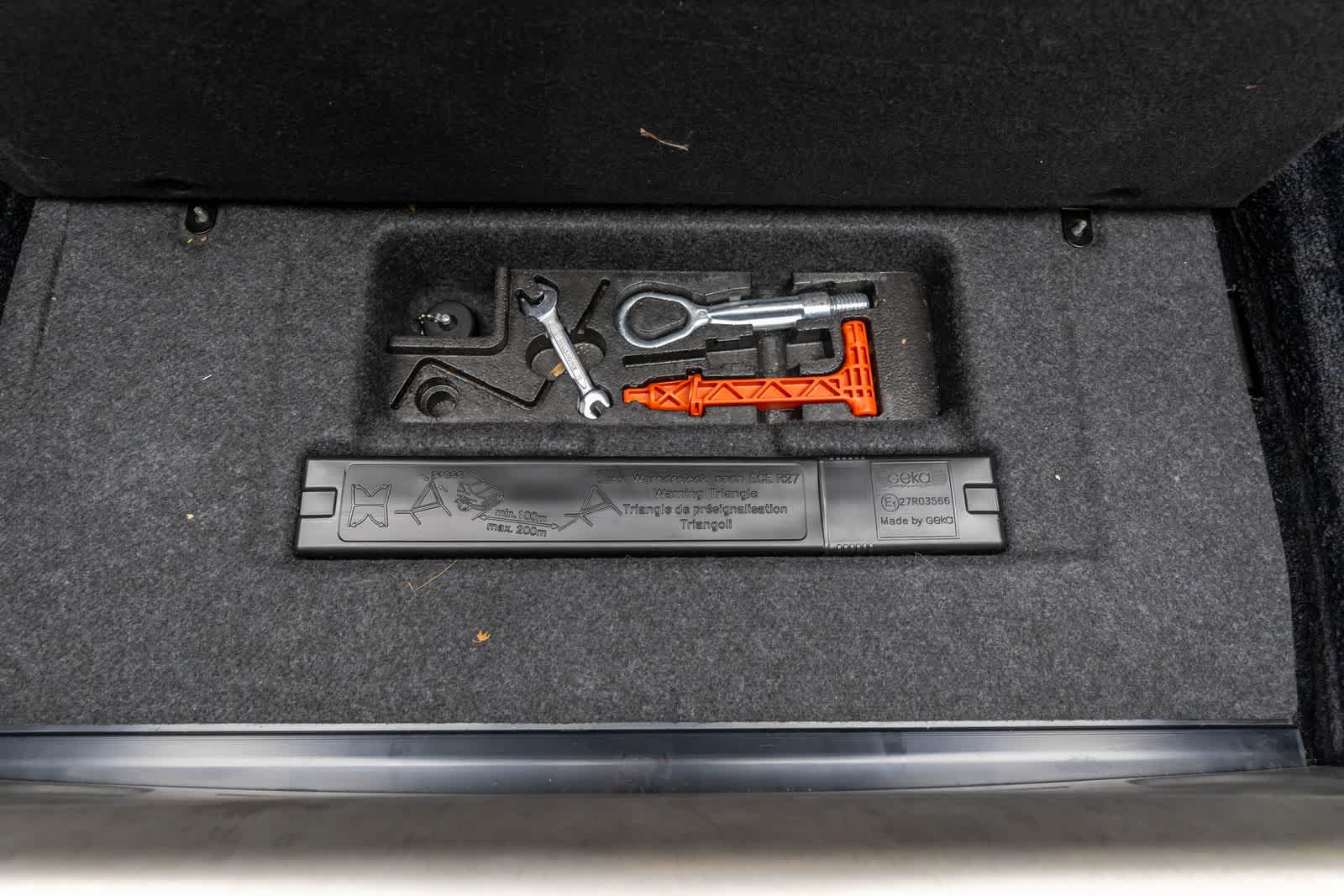 Thumbnail: 2011 Rolls-Royce Ghost - 28