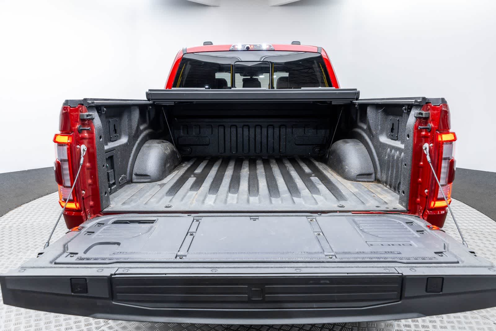 Thumbnail: 2023 Ford F-150 - 21