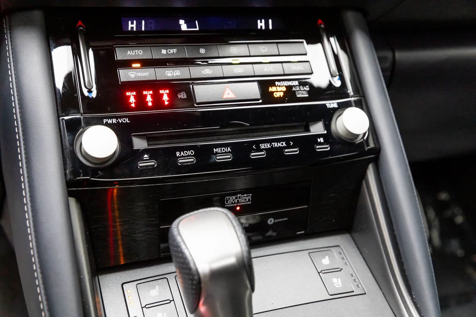 Thumbnail: 2021 Lexus IS - 34