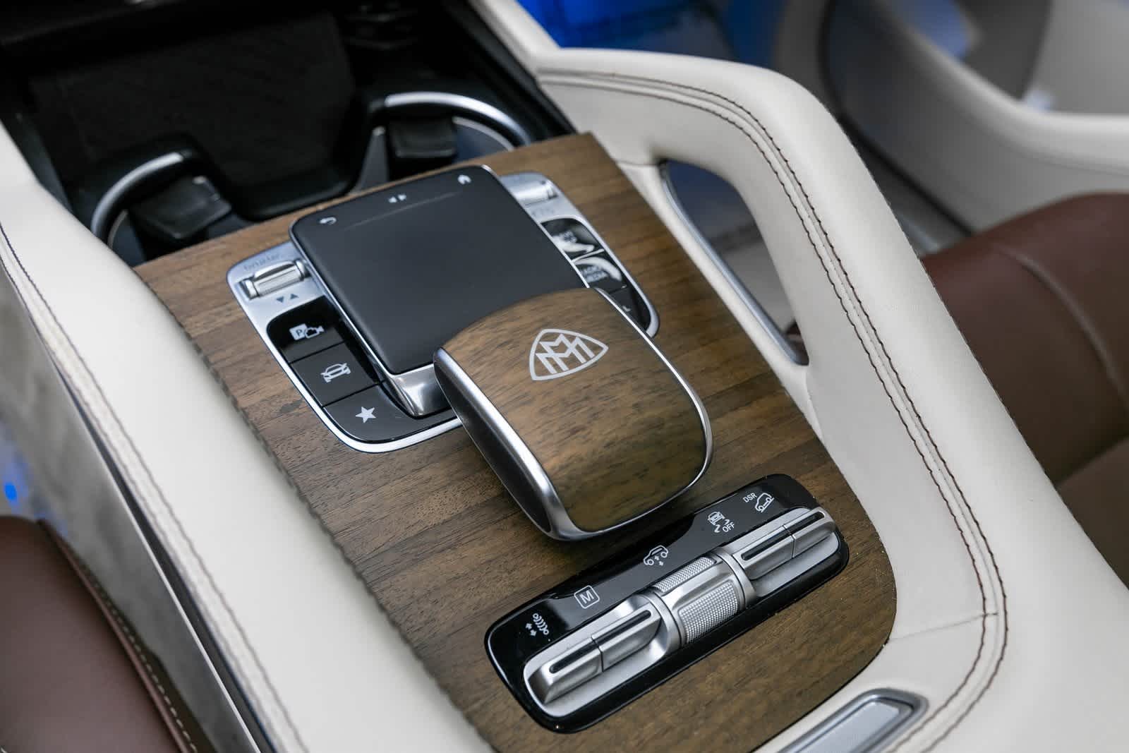 Thumbnail: 2023 Mercedes-Benz GLS - 37