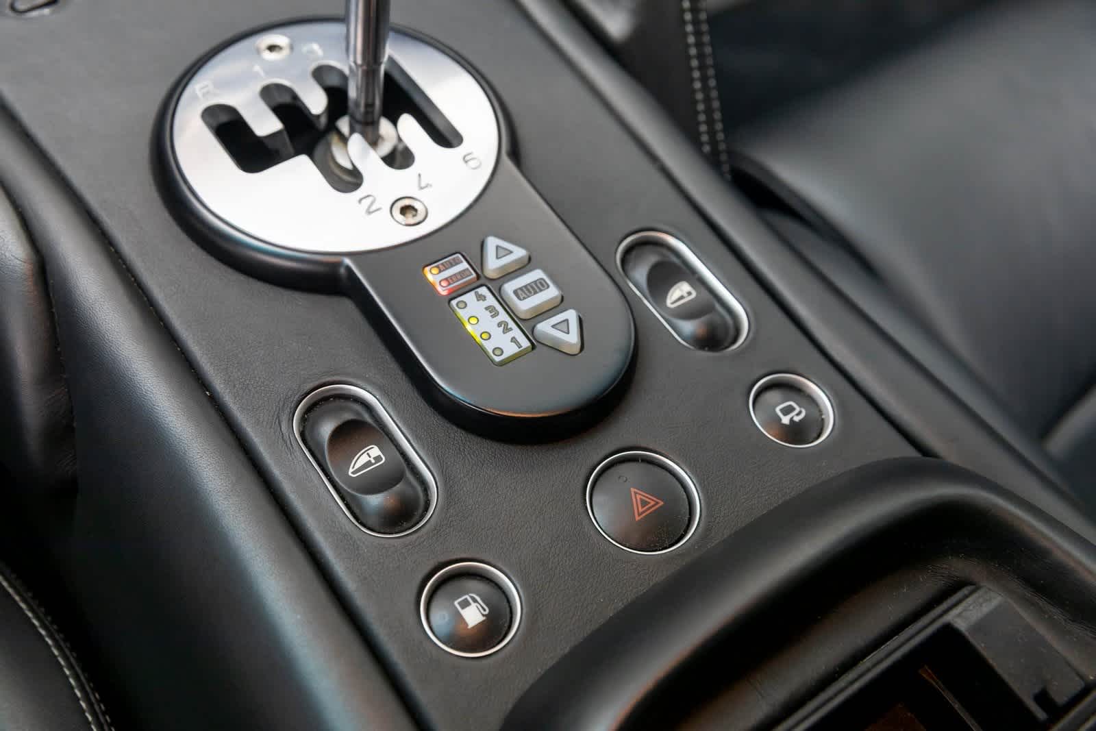 Thumbnail: 2003 Lamborghini Murcielago - 31