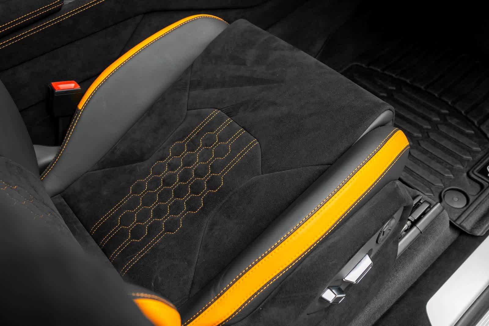 Thumbnail: 2024 Lamborghini Urus - 46