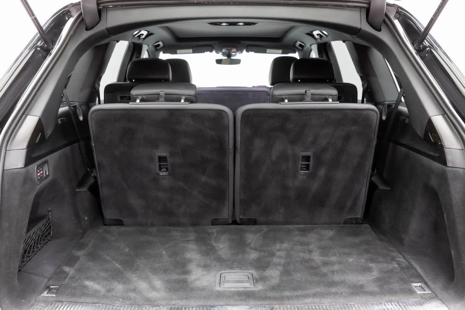 Thumbnail: 2025 Audi Q7 - 18