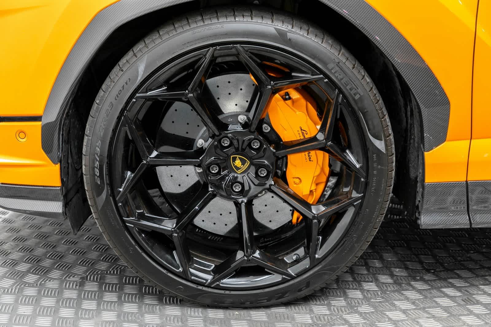 Thumbnail: 2024 Lamborghini Urus - 49
