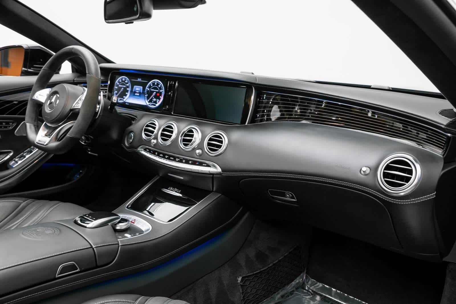 Thumbnail: 2017 Mercedes-Benz S-Class - 35