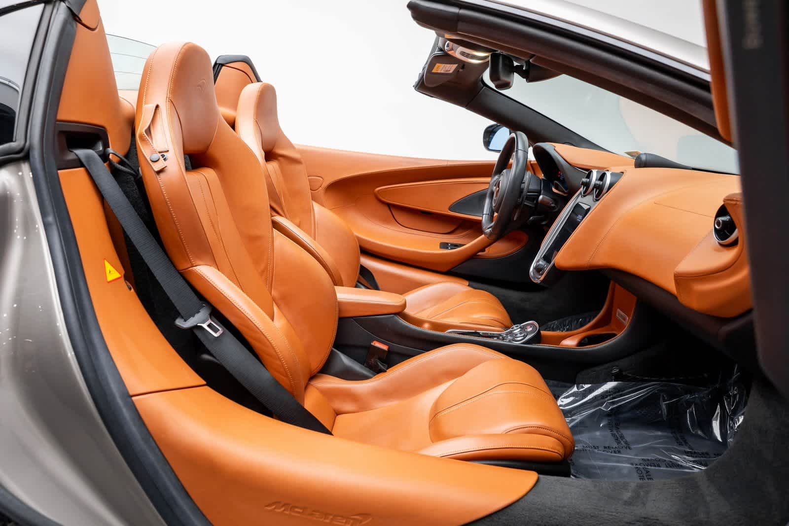 Thumbnail: 2018 Mclaren  - 14