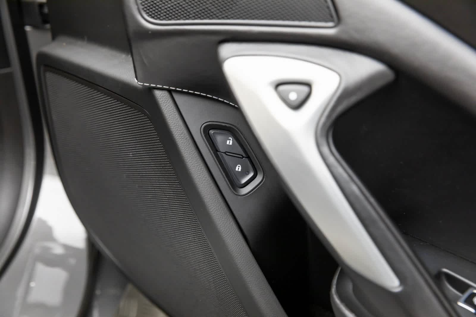 Thumbnail: 2015 Chevrolet Corvette - 41