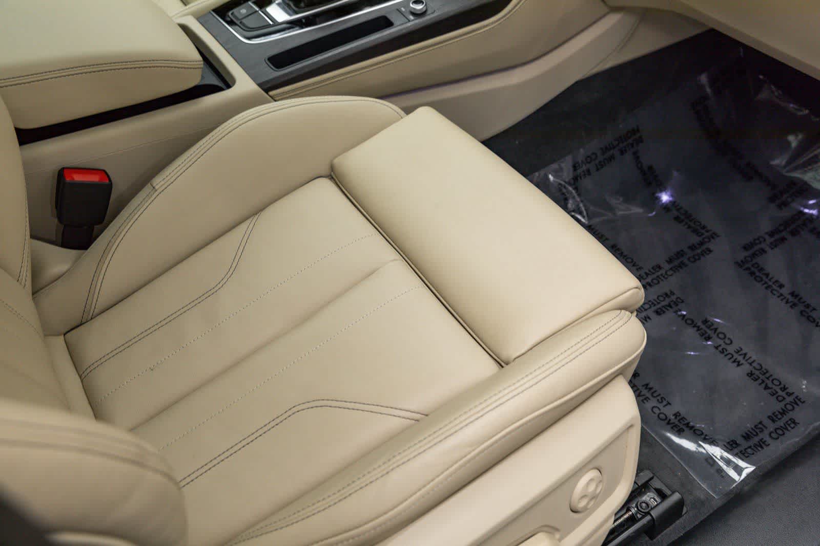 Thumbnail: 2024 Audi Q5 - 44