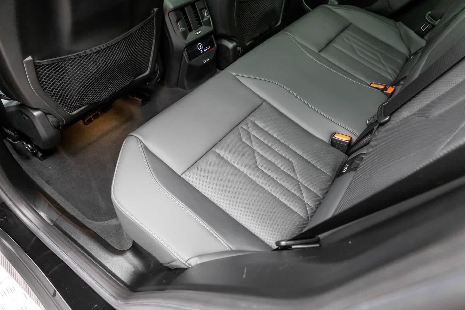 Thumbnail: 2025 BMW X3 - 37