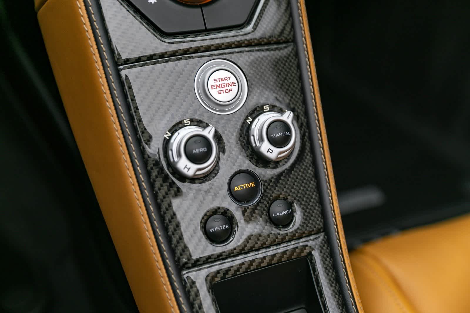 Thumbnail: 2015 Mclaren  - 32