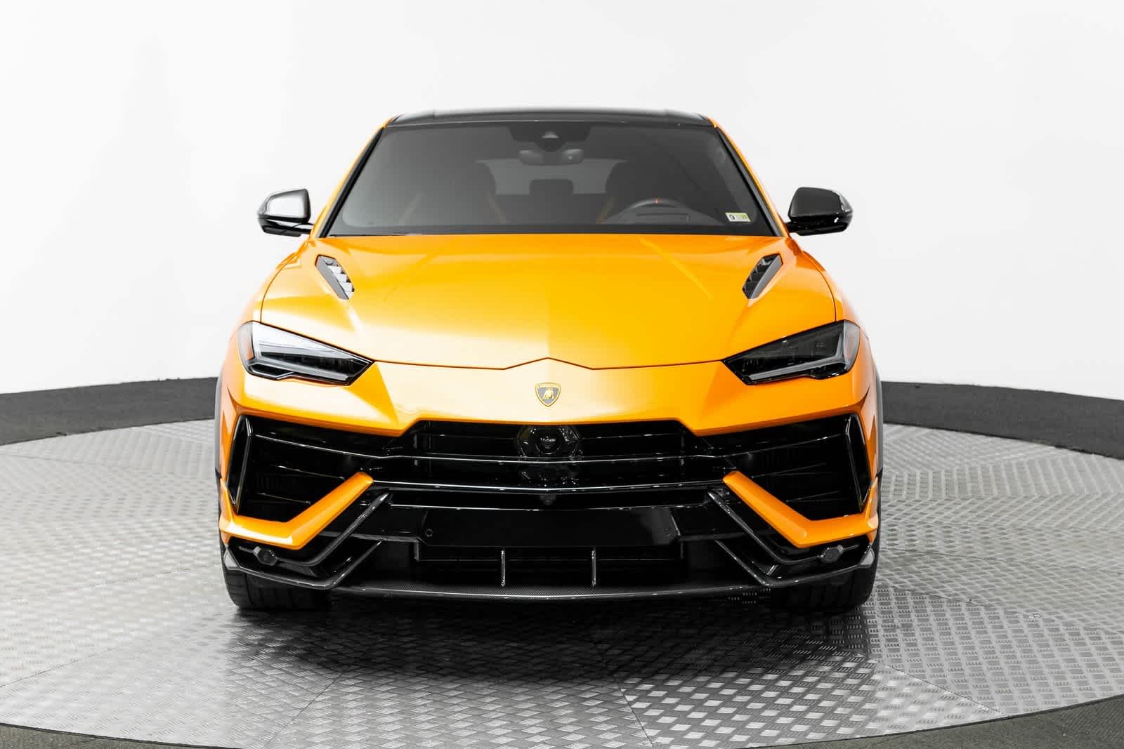Thumbnail: 2024 Lamborghini Urus - 6