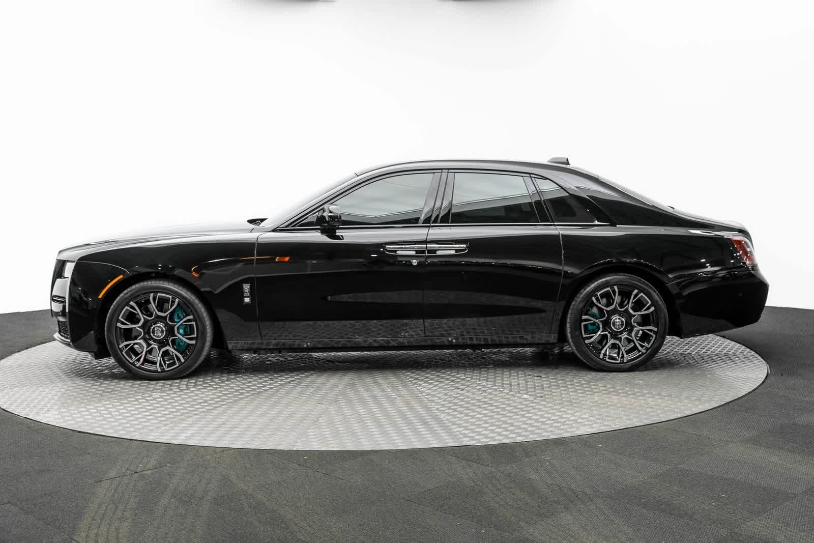 2023 Rolls-Royce Ghost Black Badge 3