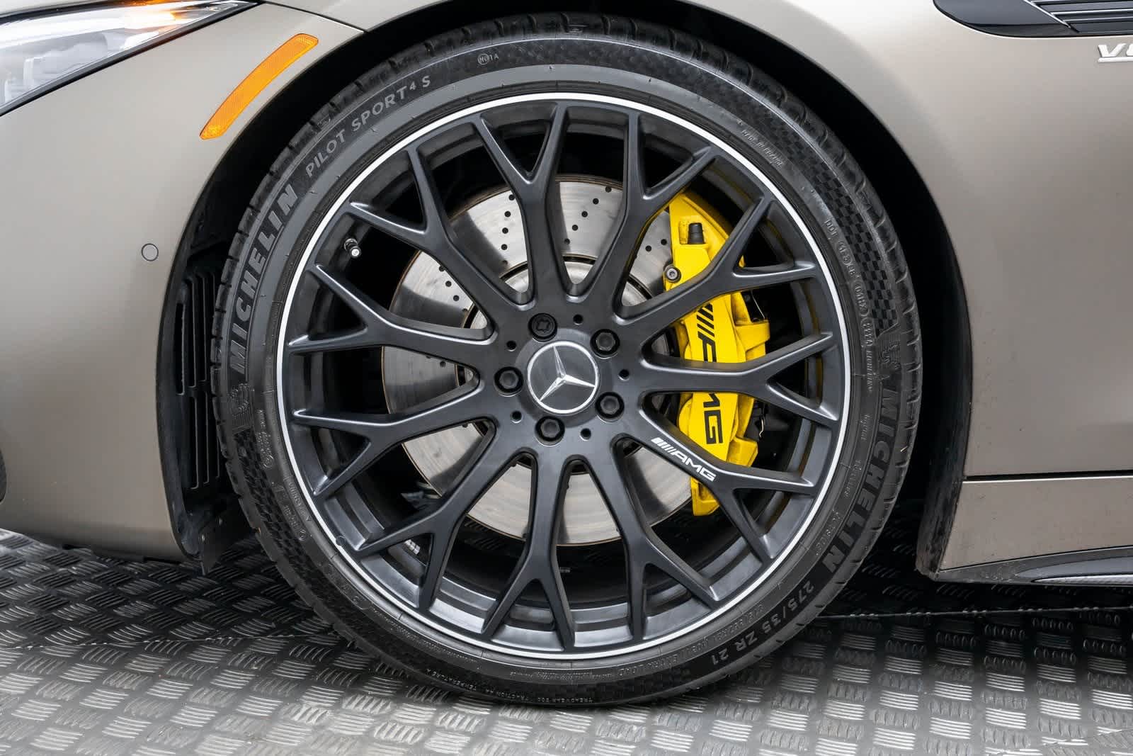 Thumbnail: 2025 Mercedes-Benz SL-Class - 8