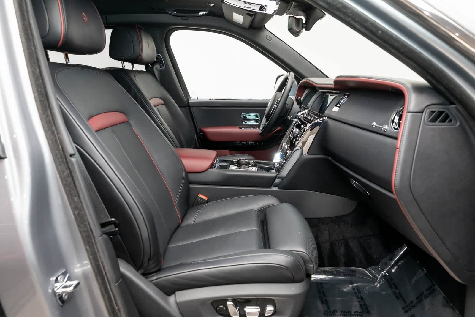 Thumbnail: 2022 Rolls-Royce Cullinan - 50