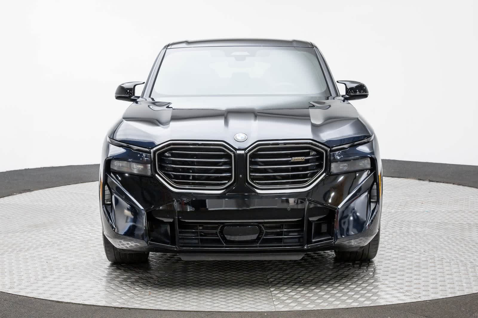 Thumbnail: 2024 BMW XM - 6