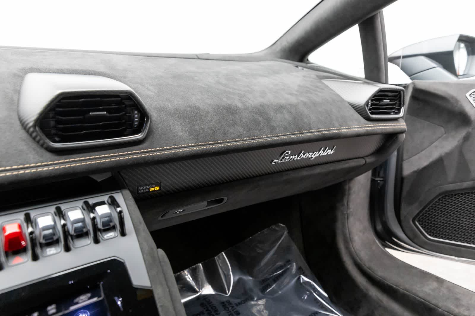 Thumbnail: 2024 Lamborghini Huracan - 35