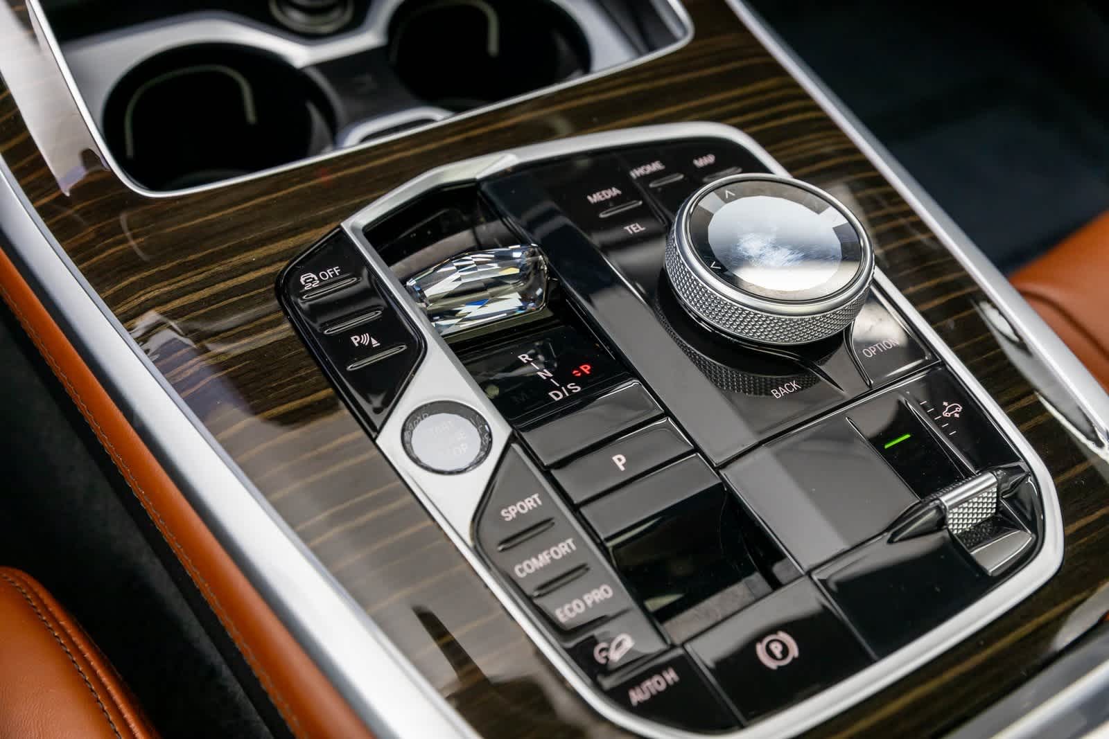 Thumbnail: 2023 BMW X7 - 23