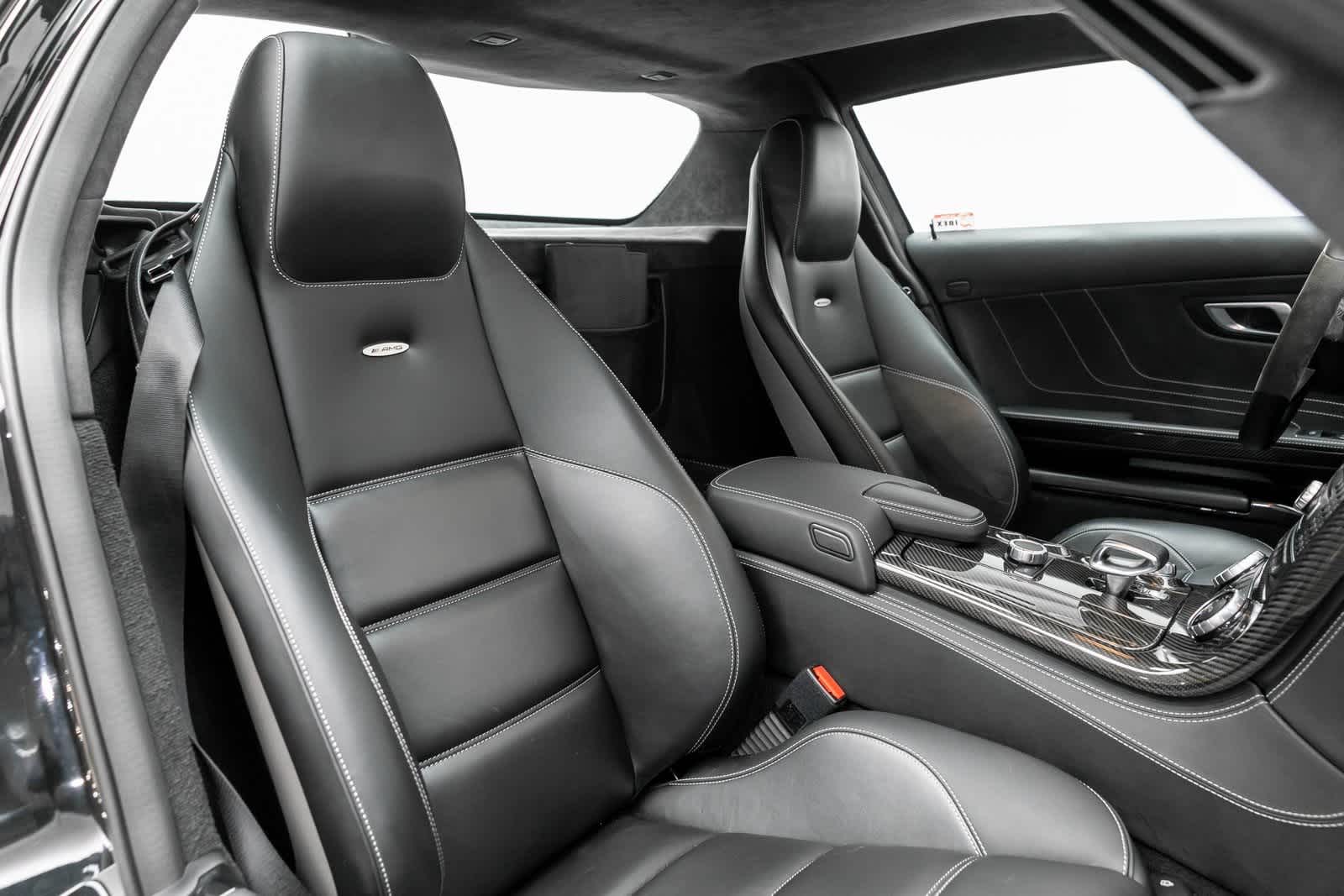 Thumbnail: 2012 Mercedes-Benz SLS AMG - 13