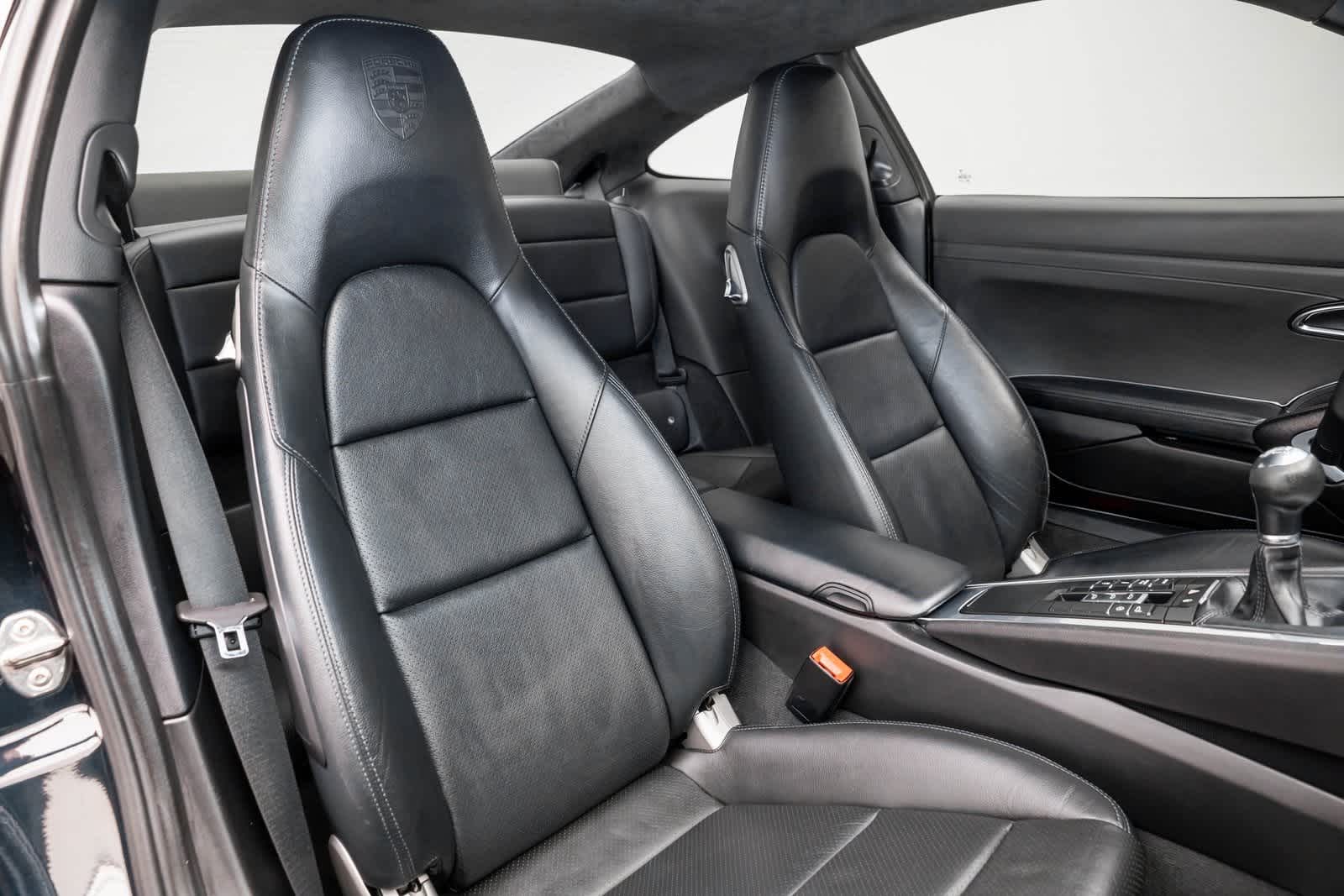 Thumbnail: 2015 Porsche 911 - 15