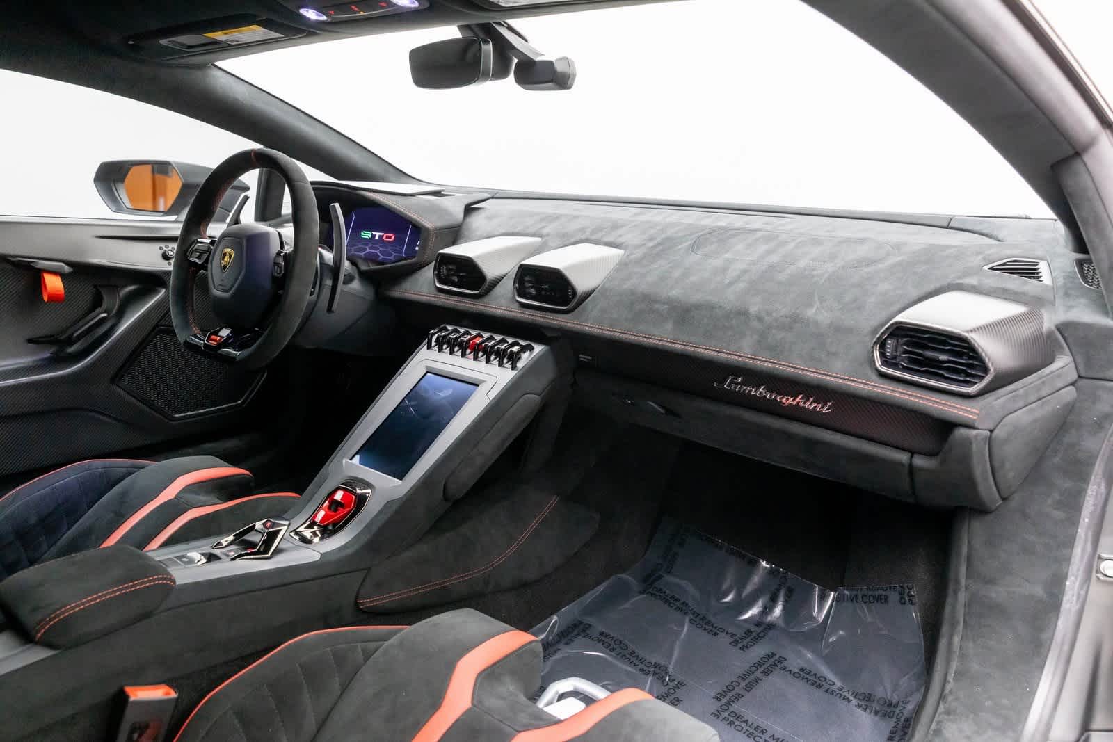 Thumbnail: 2022 Lamborghini Huracan - 41