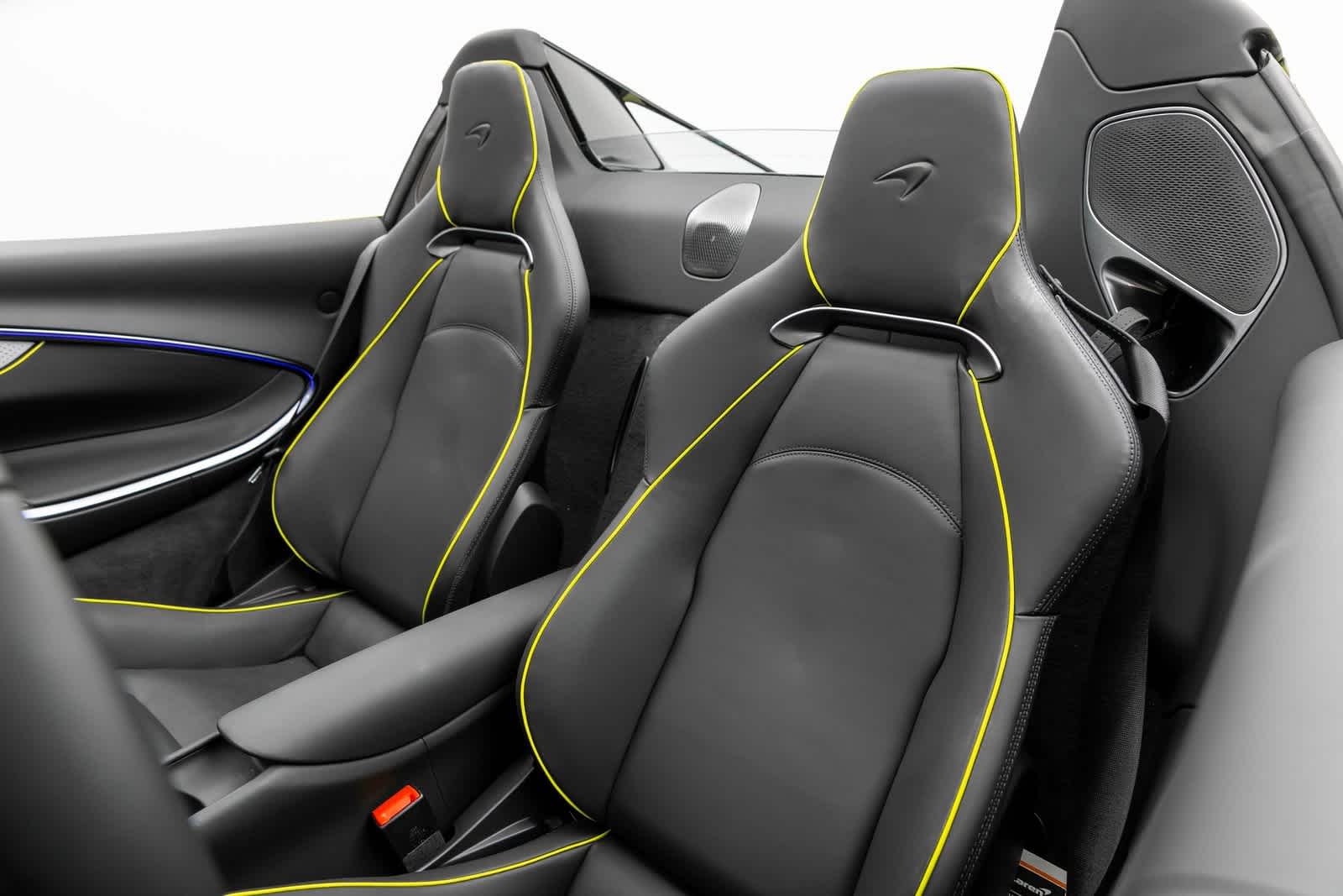 Thumbnail: 2025 Mclaren Artura - 12