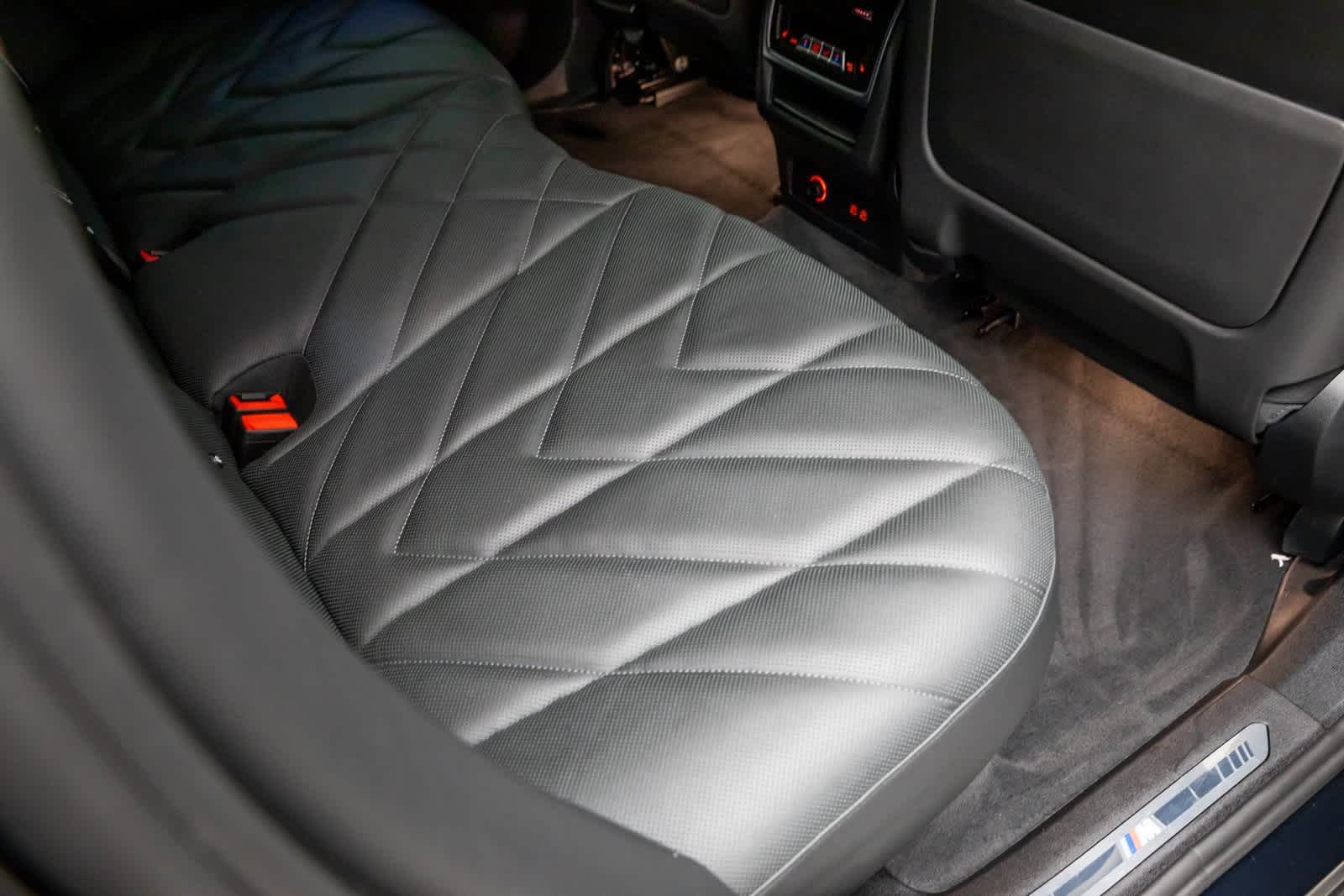 Thumbnail: 2024 BMW XM - 46