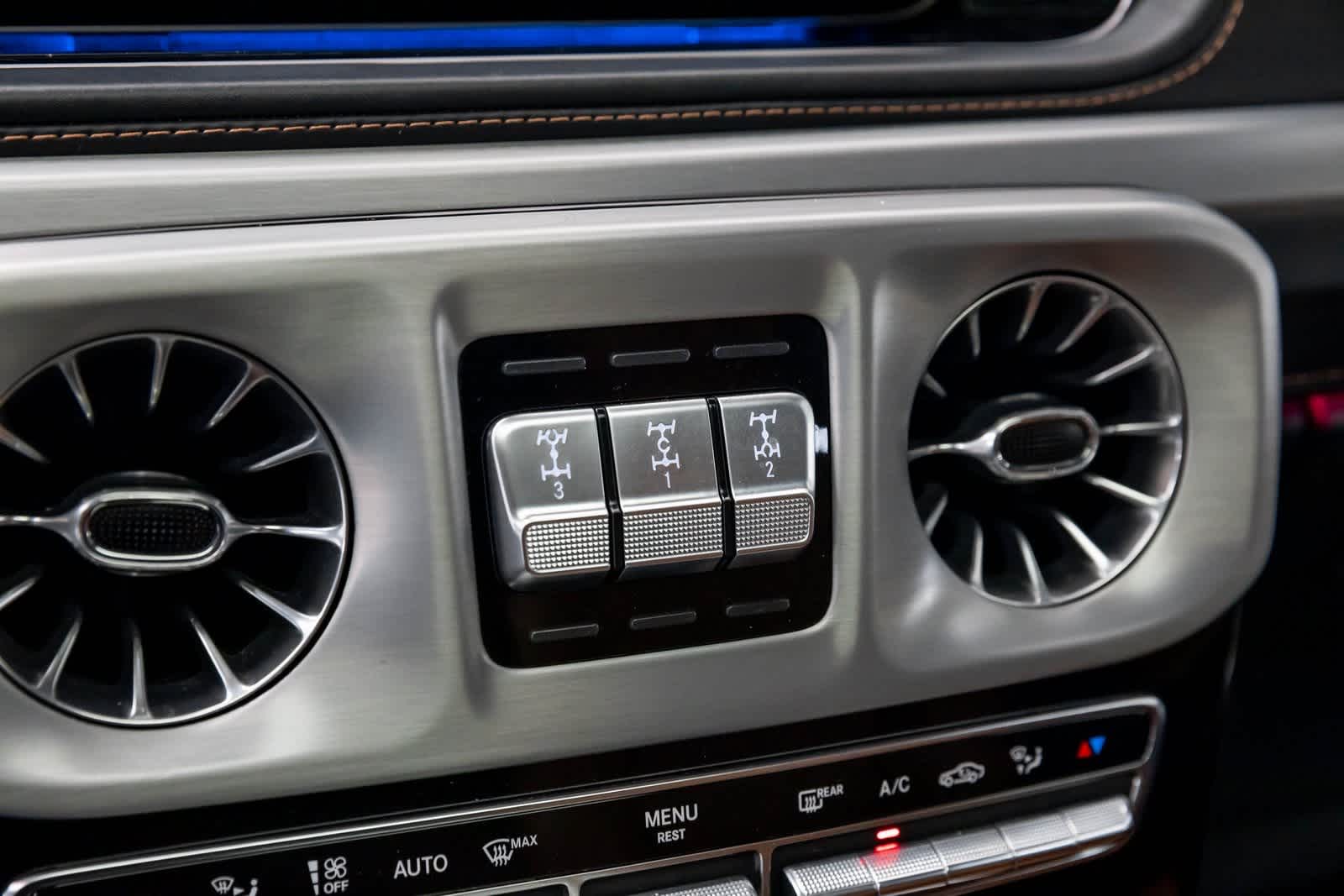 Thumbnail: 2022 Mercedes-Benz G-Class - 34