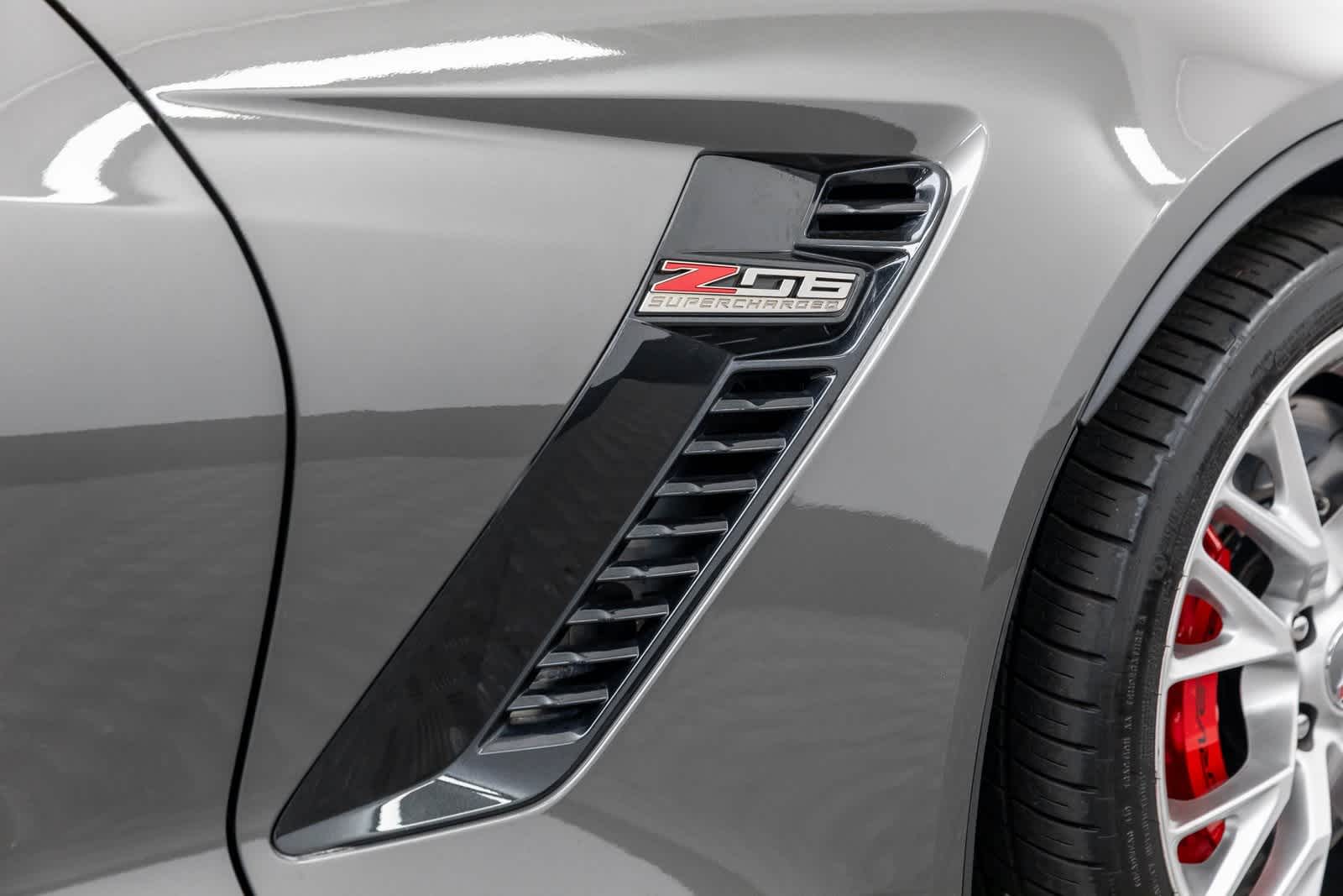 Thumbnail: 2015 Chevrolet Corvette - 7