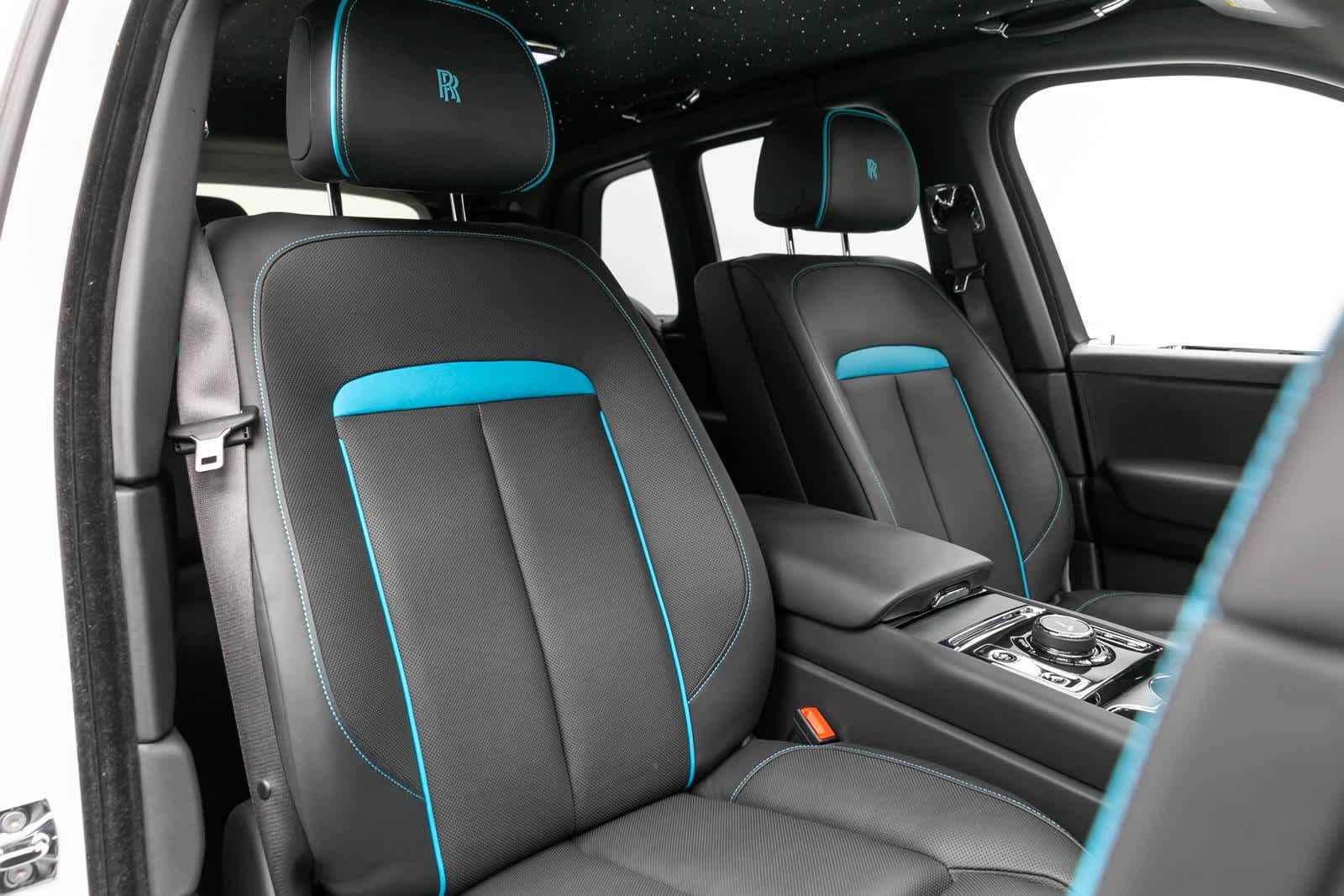 Thumbnail: 2022 Rolls-Royce Cullinan - 50