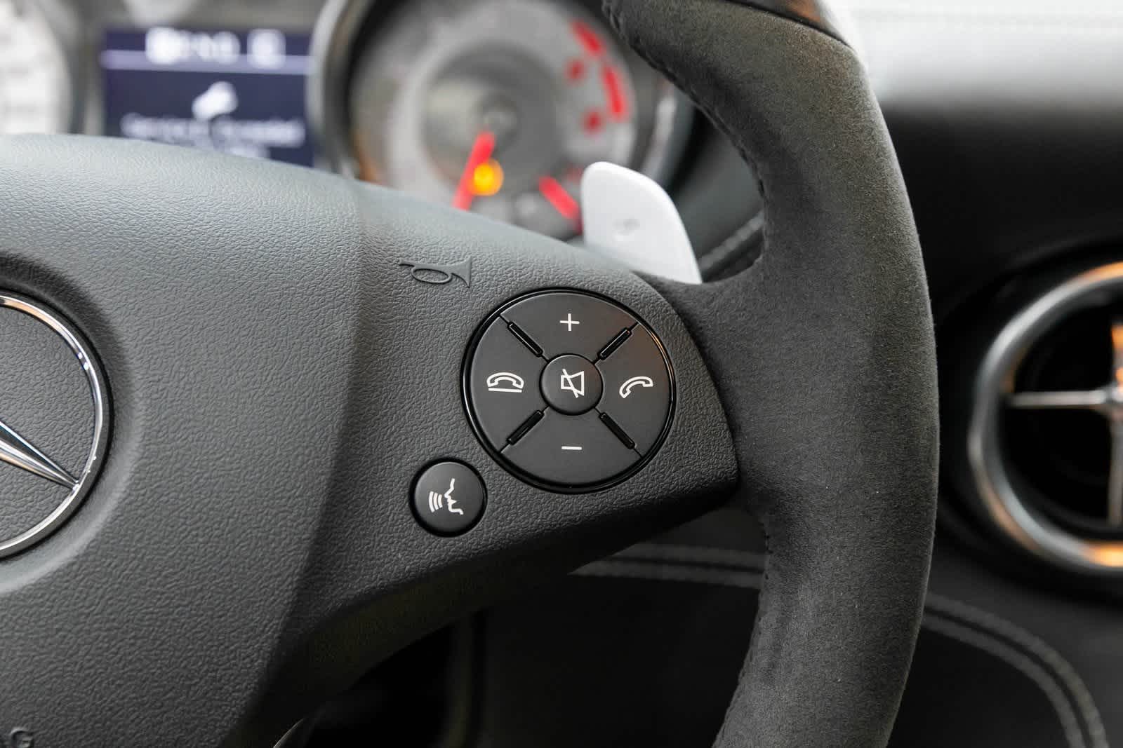 Thumbnail: 2012 Mercedes-Benz SLS AMG - 29