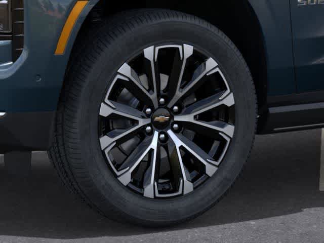 Thumbnail: 2026 Chevrolet Suburban - 7