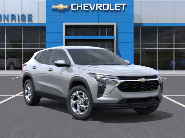 Thumbnail: 2026 Chevrolet Trax - 8