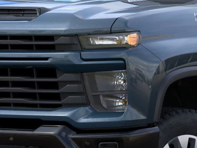 Thumbnail: 2026 Chevrolet Silverado 2500 - 10