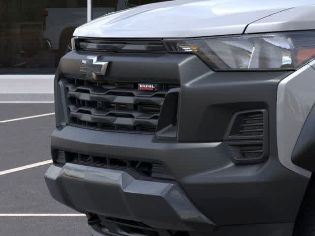 Thumbnail: 2026 Chevrolet Colorado - 13