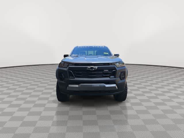 Thumbnail: 2026 Chevrolet Colorado - 3