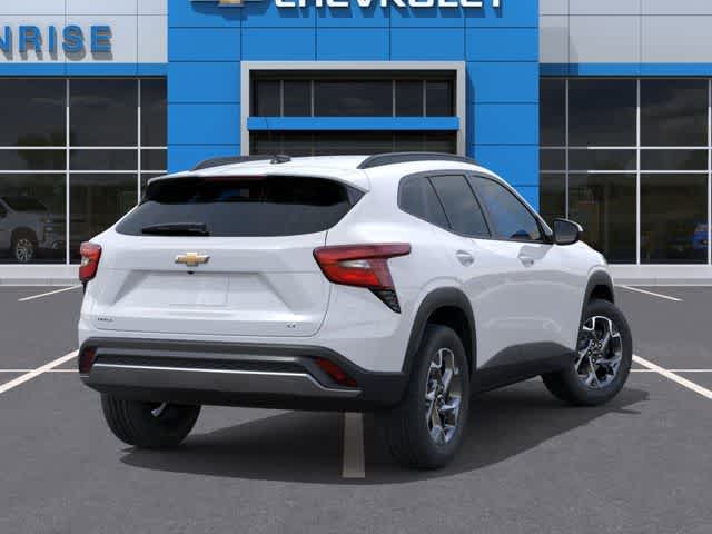 Thumbnail: 2026 Chevrolet Trax - 5