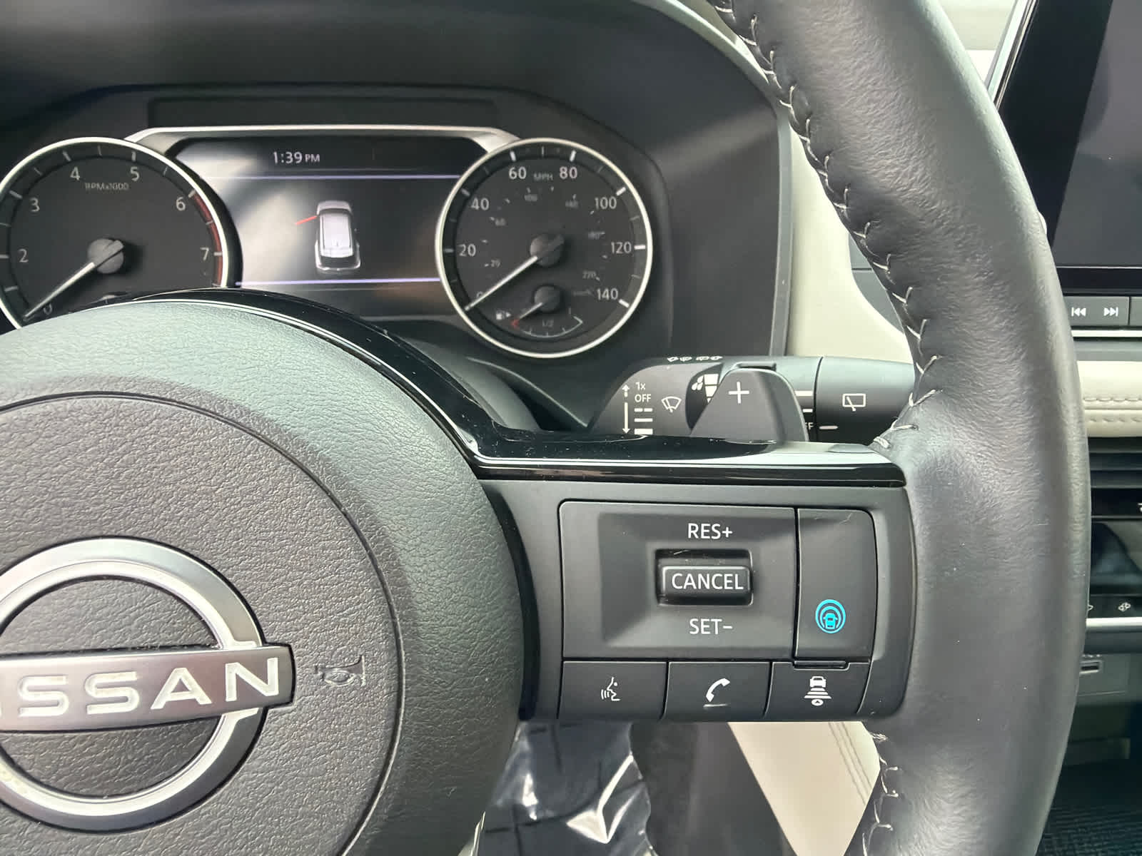 Thumbnail: 2023 Nissan Rogue - 23