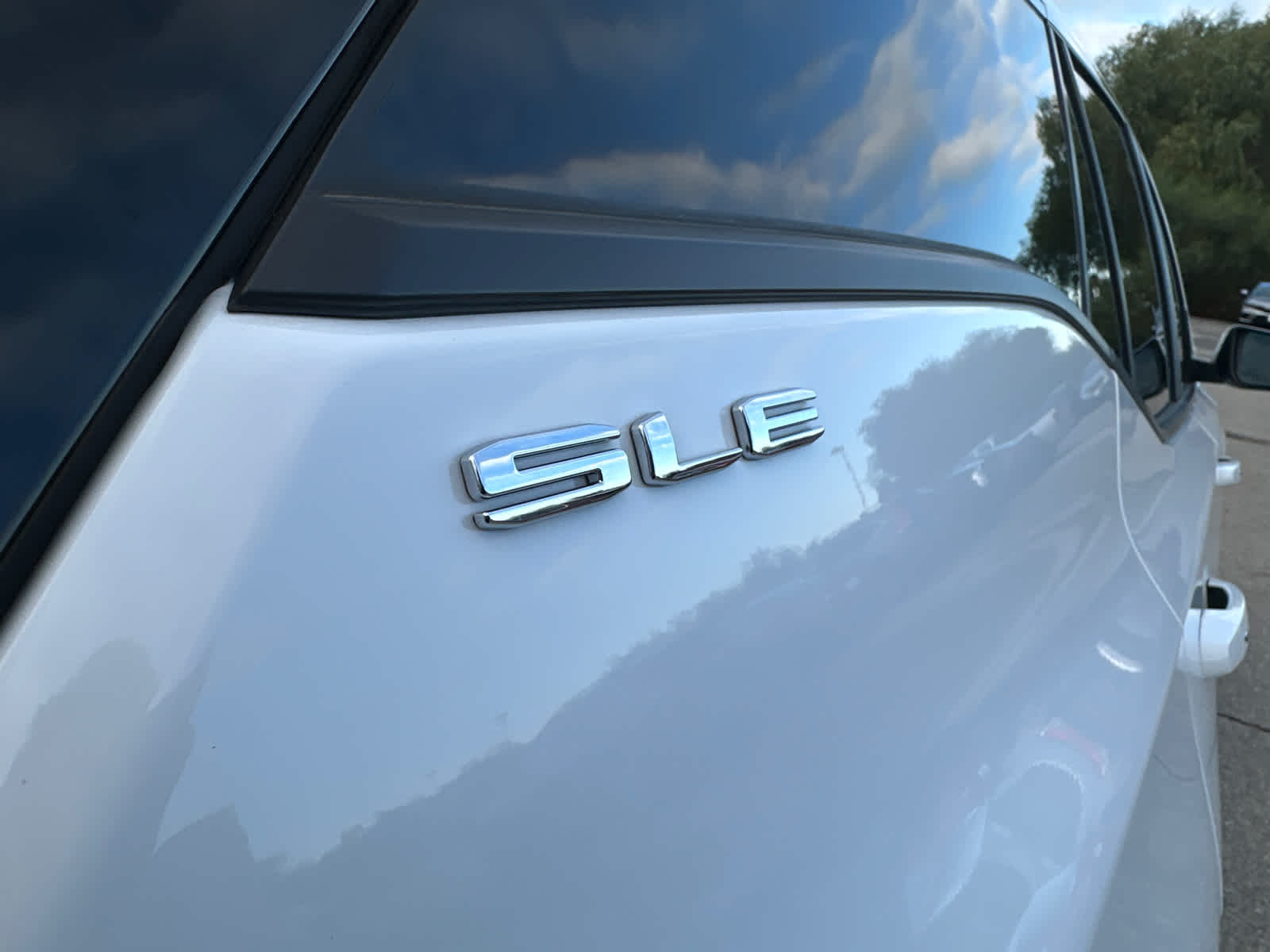 Thumbnail: 2023 GMC Terrain - 10