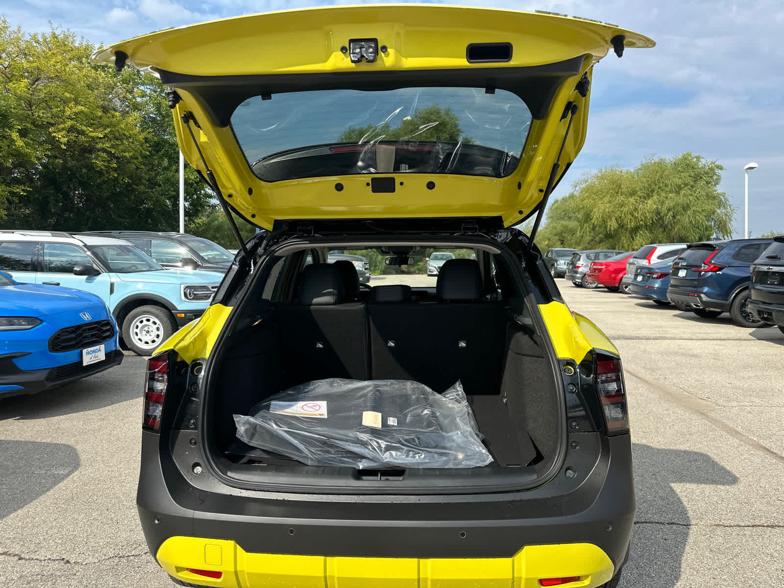 Thumbnail: 2026 Nissan Kicks - 10