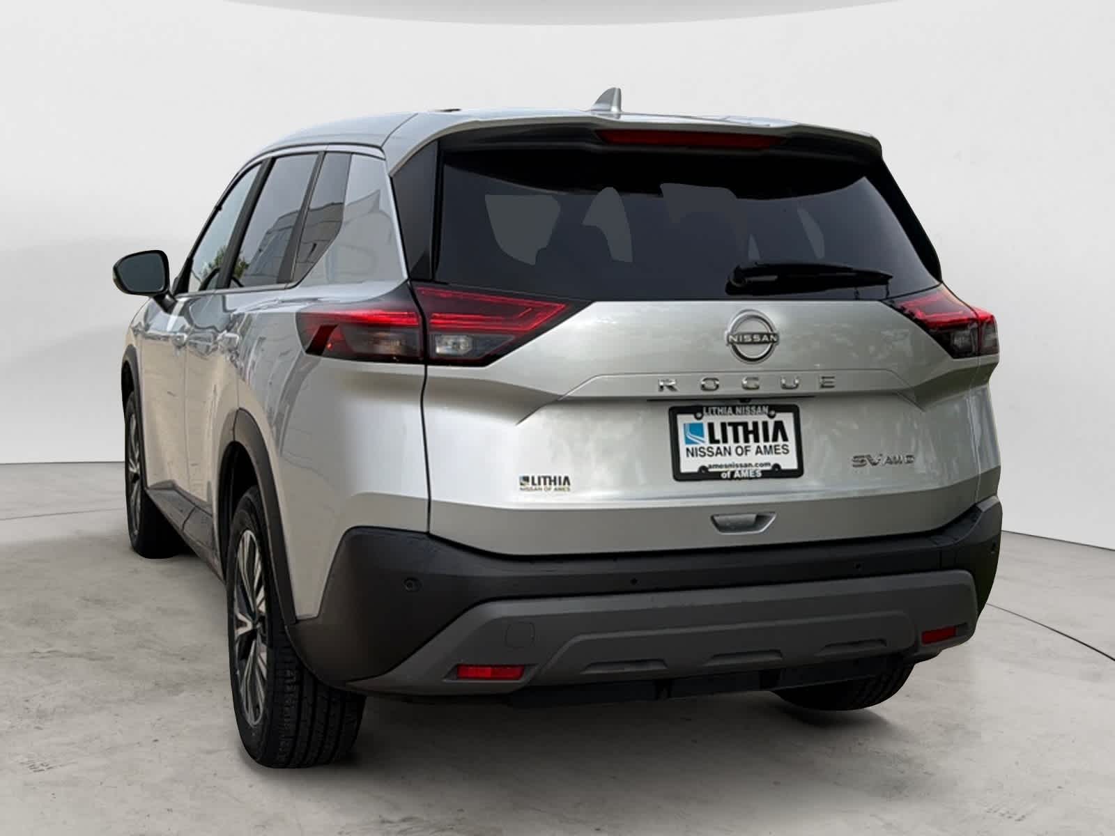 Thumbnail: 2023 Nissan Rogue - 3