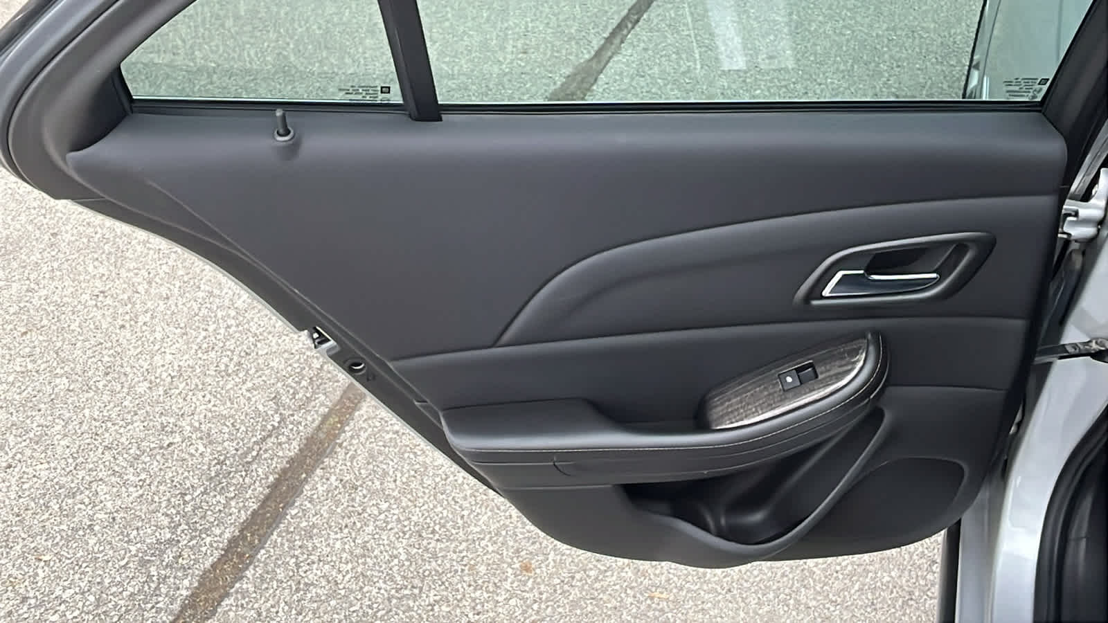 Thumbnail: 2015 Chevrolet Malibu - 11