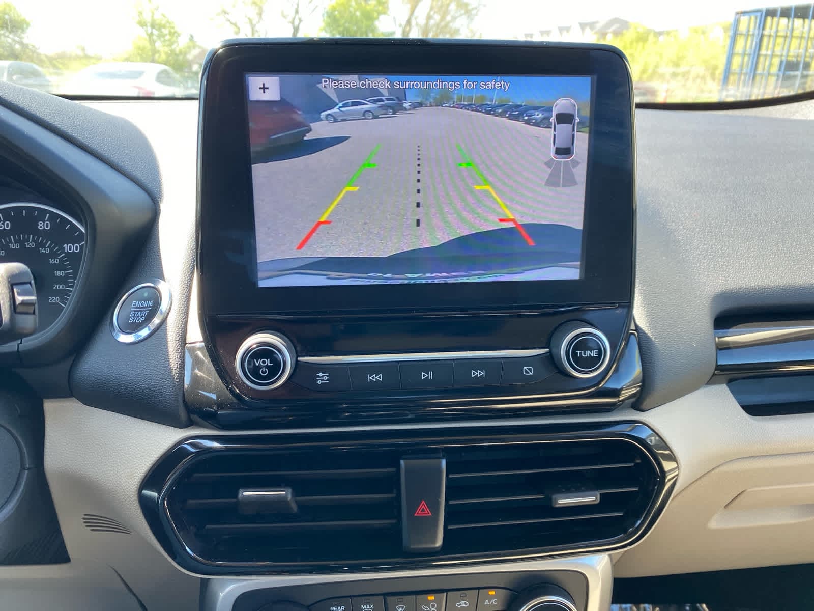 Thumbnail: 2019 Ford EcoSport - 14