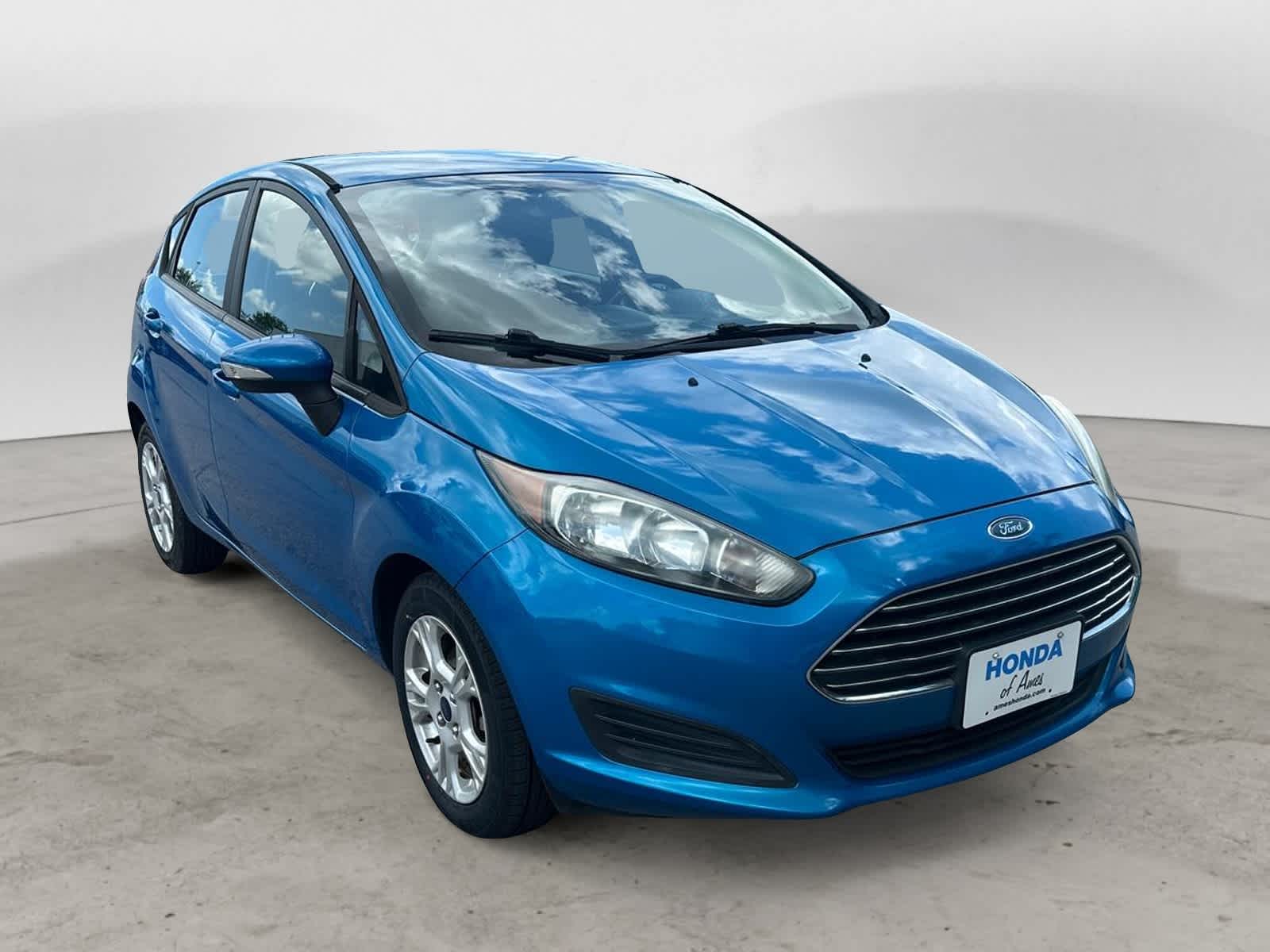 Thumbnail: 2016 Ford Fiesta - 2