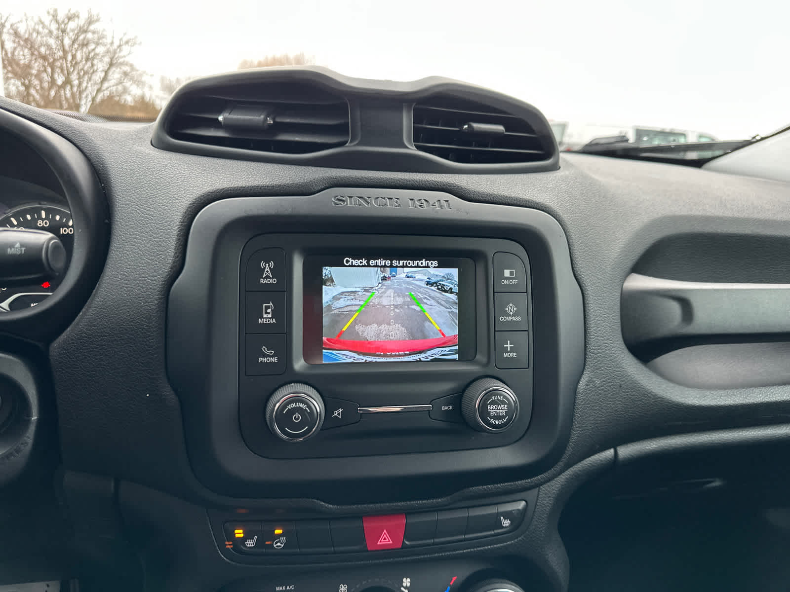 Thumbnail: 2015 Jeep Renegade - 26