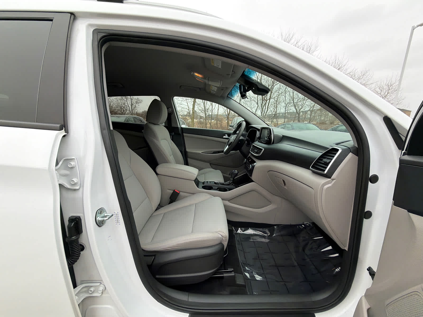 Thumbnail: 2019 Hyundai Tucson - 8